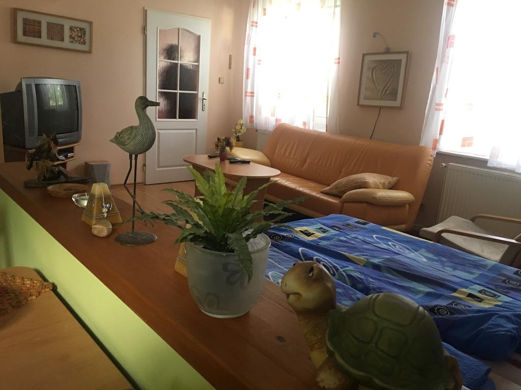 Apartment U Evy Jarosove *